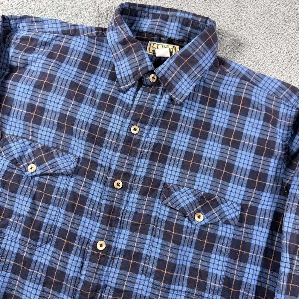 VTG LL Bean Plaid Flannel Shirt Mens Large Blue Made in USA Western Pockets